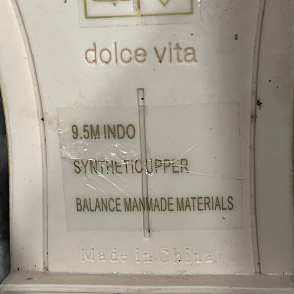 DOLCE VITA  Sandal Studded Strappy Slide Cream Flats Edgy Comfortable Womens 9.5 - Picture 8 of 9